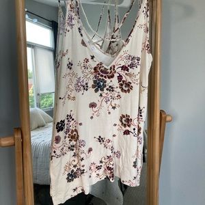 American Eagle size XS floral tank